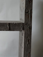 Load image into Gallery viewer, Concrete Chair